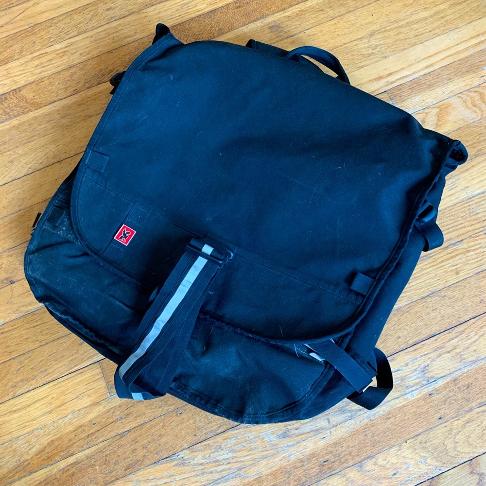 Chrome Warsaw messenger backpack